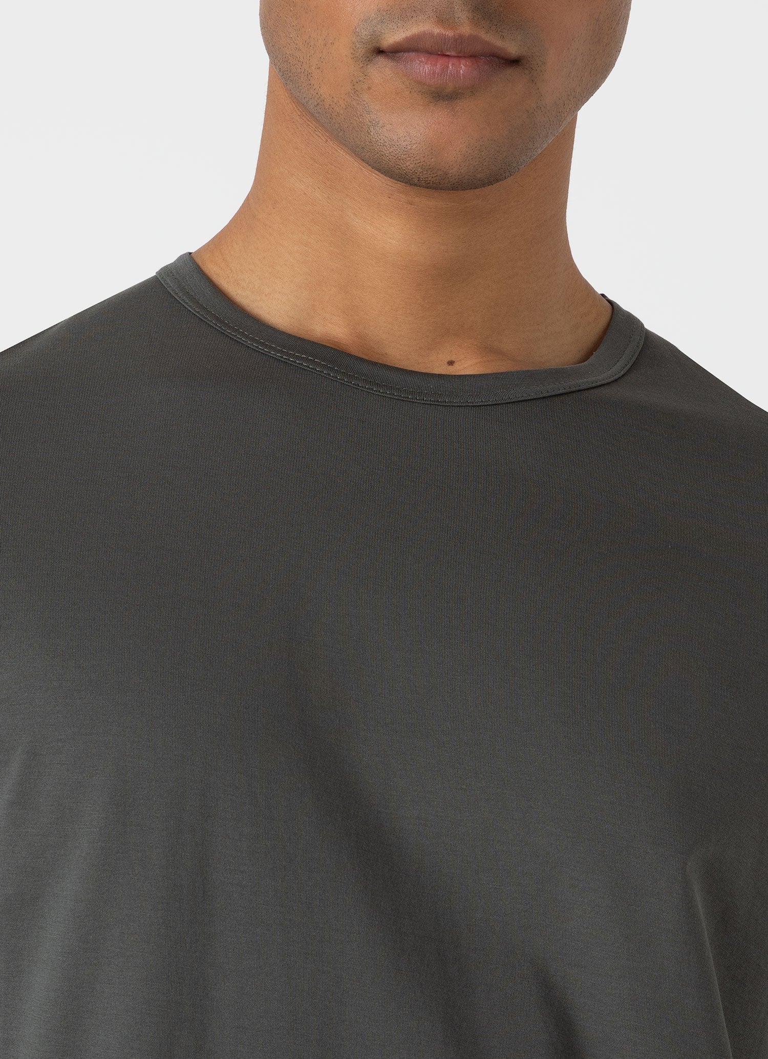 Men's Classic T-shirt in Drill Green - Image 6