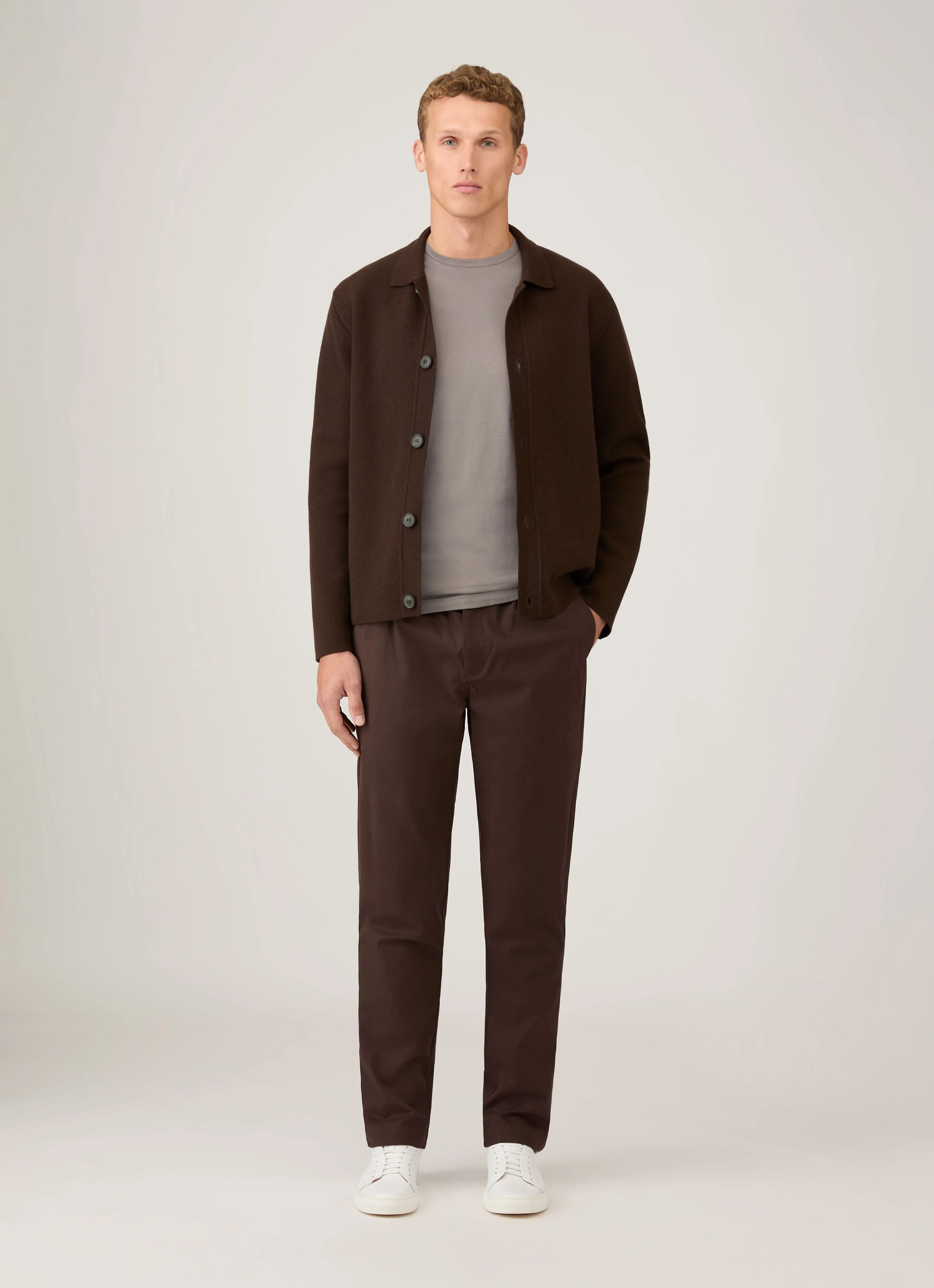 Men's Cotton Cashmere Drawstring Trouser in Truffle - Image 3