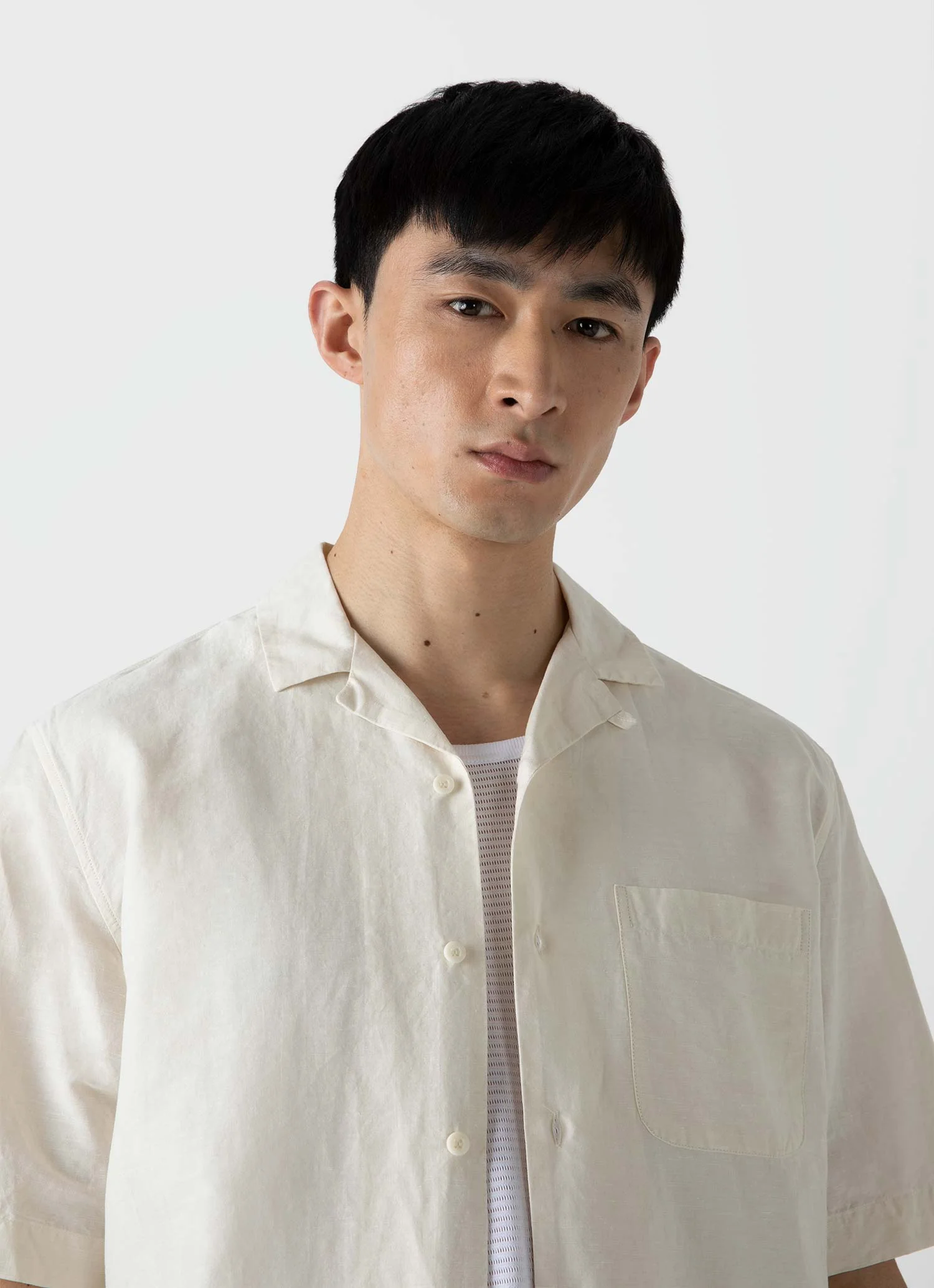 Men's Cotton Linen Shirt in Ecru - Image 5