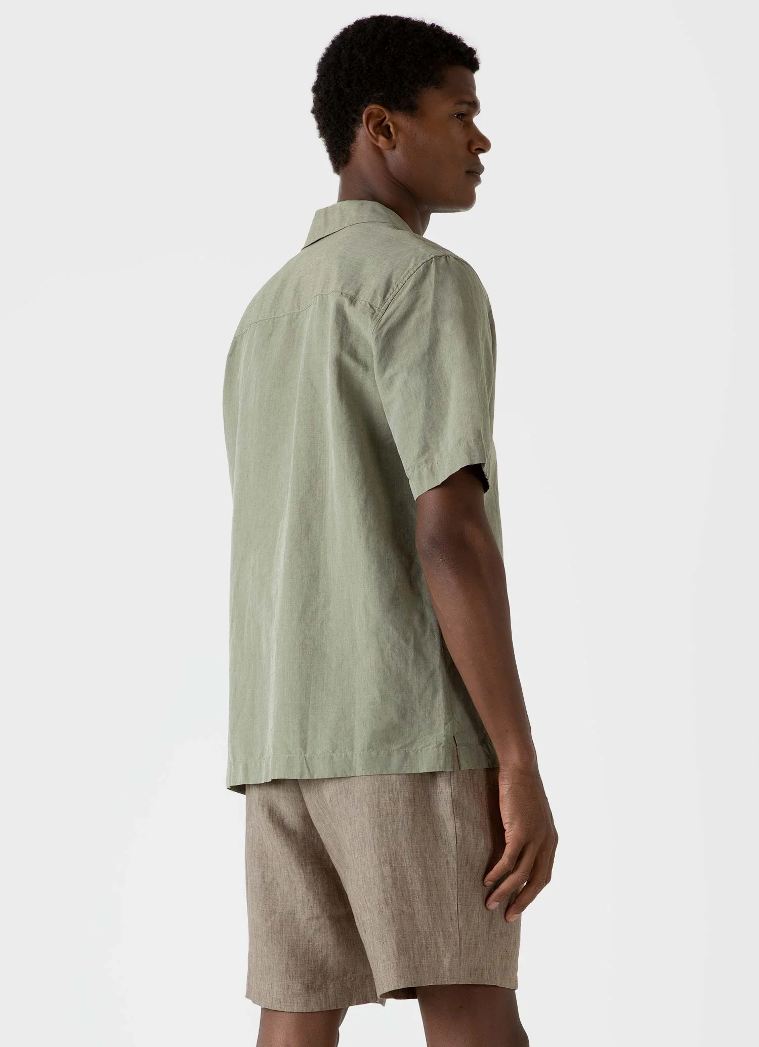 Men's Cotton Linen Shirt in Hunter Green Melange - Image 4