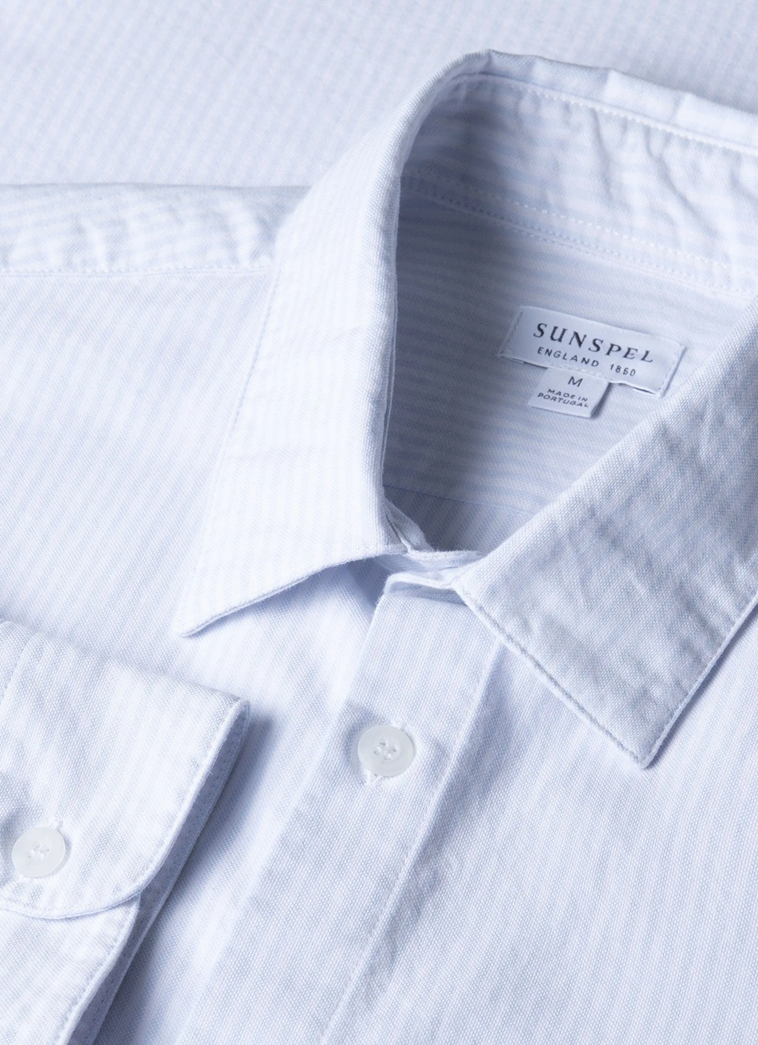 Men's Oxford Shirt in Light Blue/White - Image 4