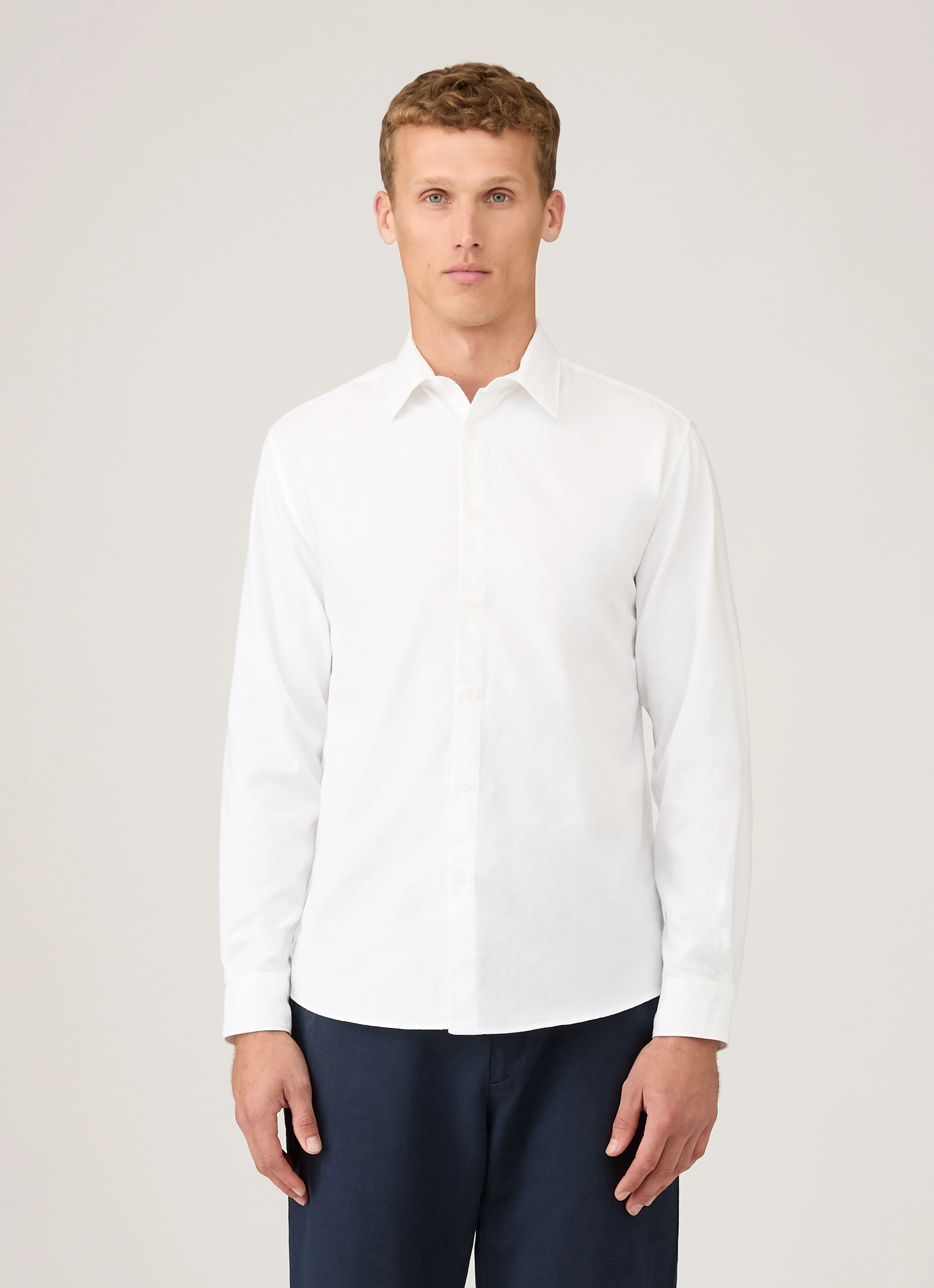 Men's Oxford Shirt in White - Image 2