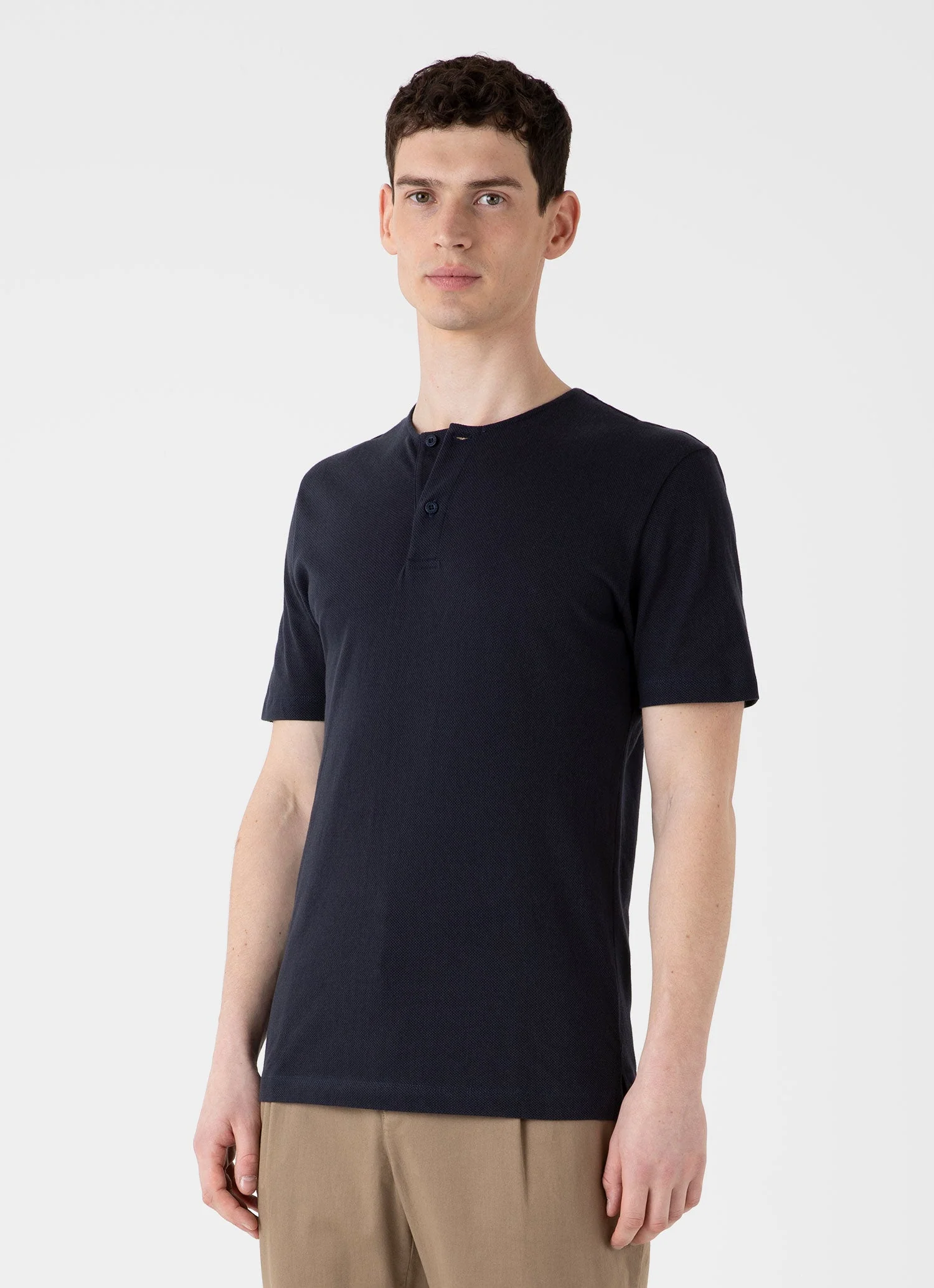 Men's Riviera Henley in Navy - Image 2
