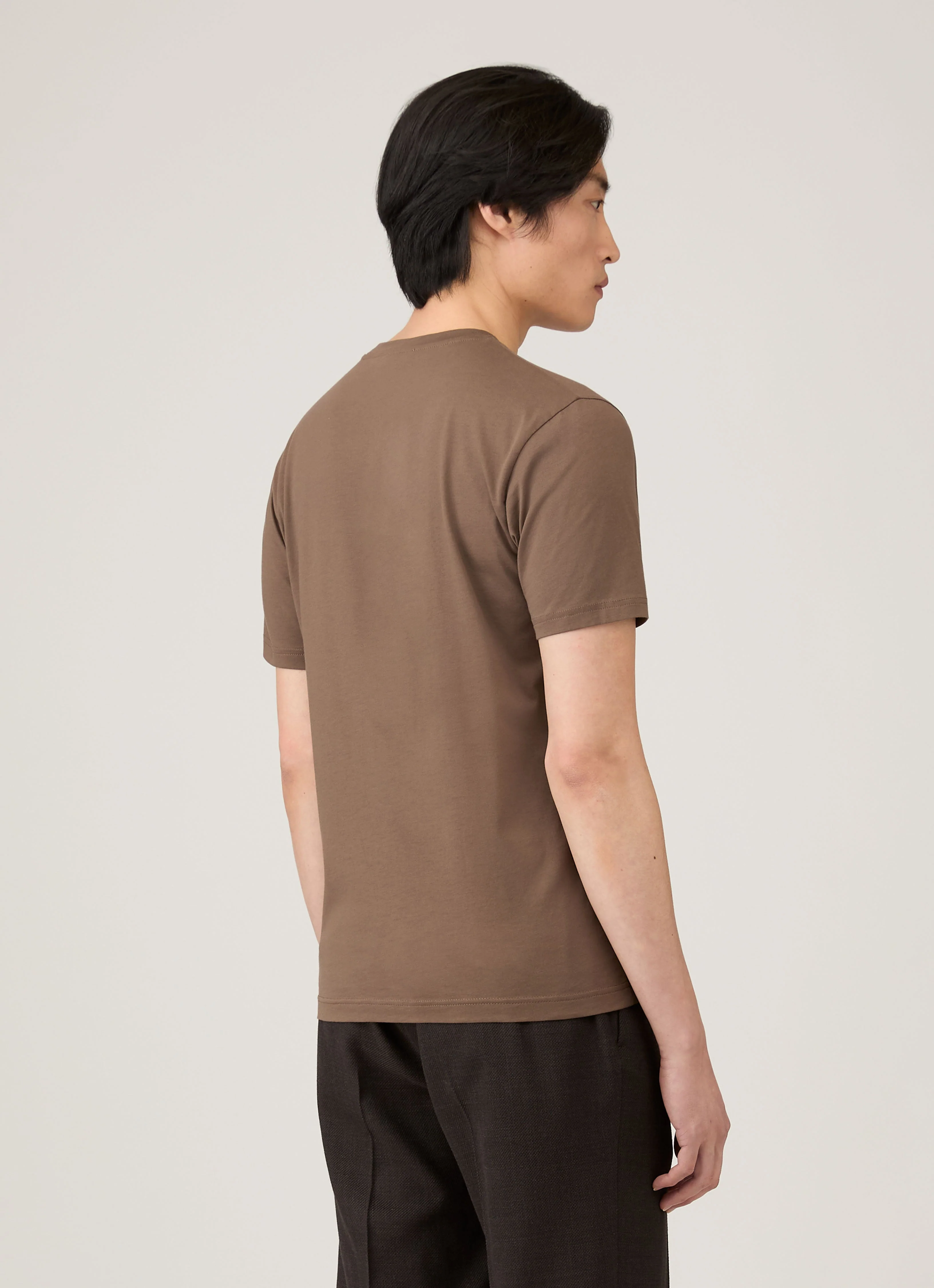 Men's Riviera Midweight T-shirt in Bark - Image 5