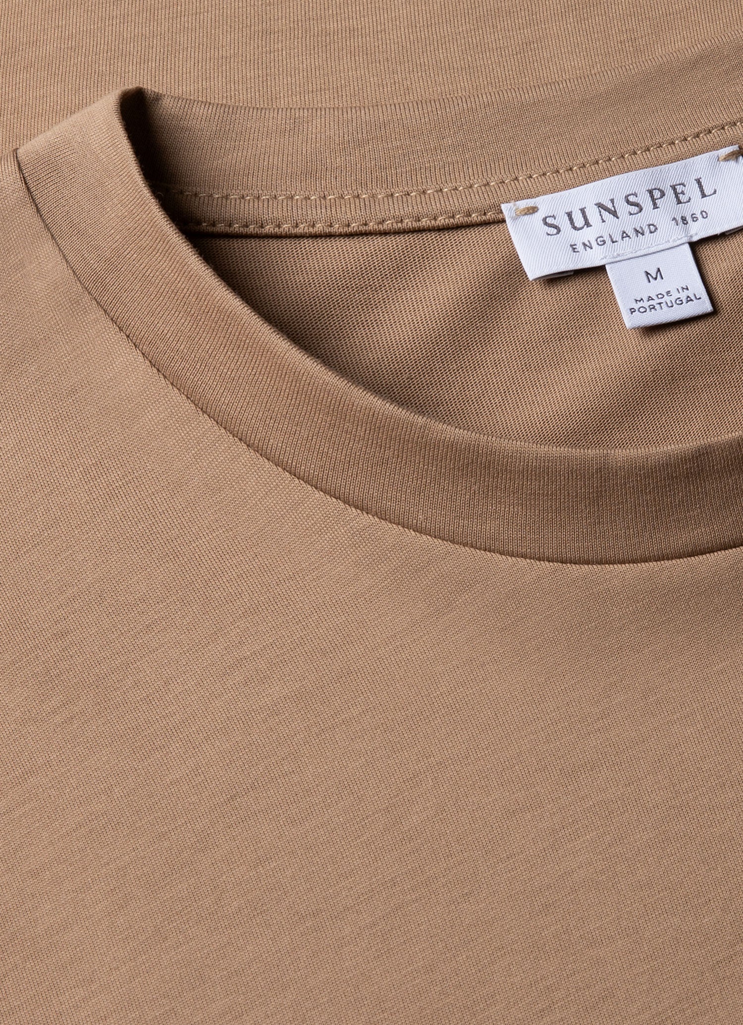Men's Riviera Midweight T-shirt in Dune - Image 4