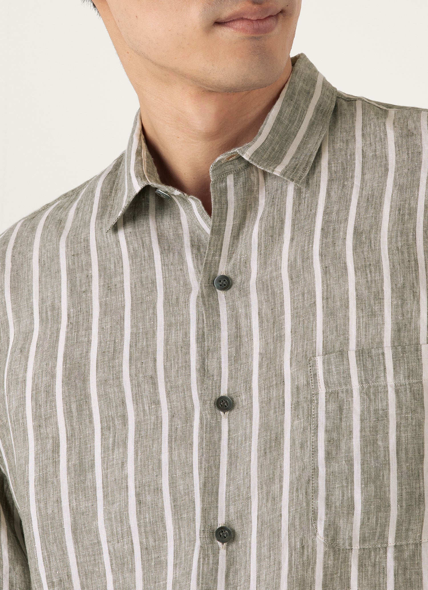Men's Short Sleeve Linen Shirt in Dusk Green/Ecru - Image 6