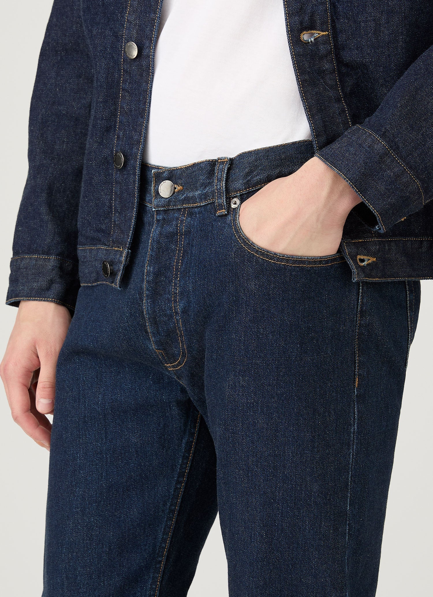 Men's Slim Fit Jeans in Rinse Wash Denim - Image 6