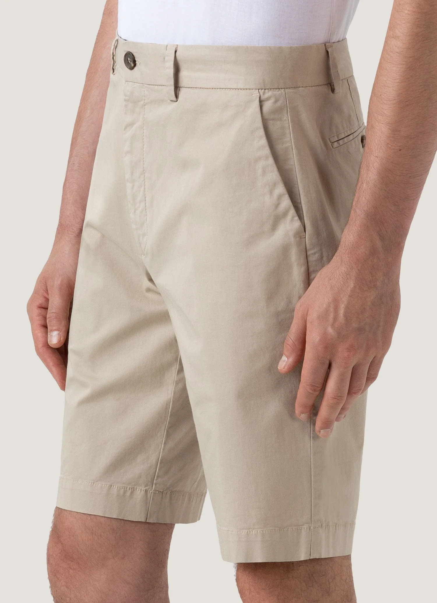 Men's Stretch Cotton Twill Chino Shorts in Light Stone - Image 5