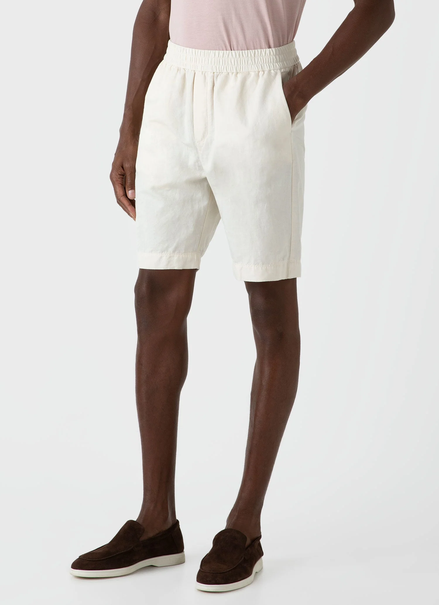 Men's Cotton Linen Drawstring Shorts in Undyed - Image 3