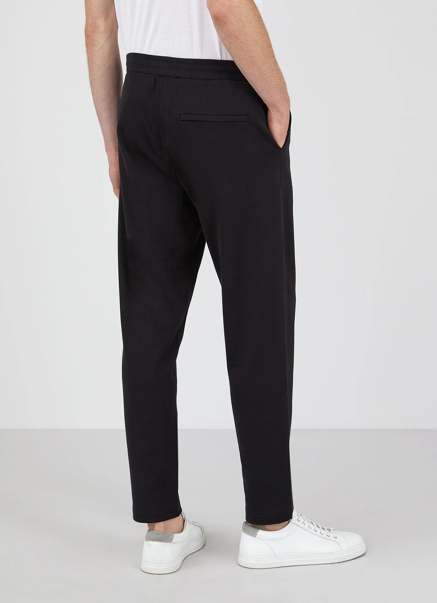 Men's Sea Island Sweatpants in Black - Image 4
