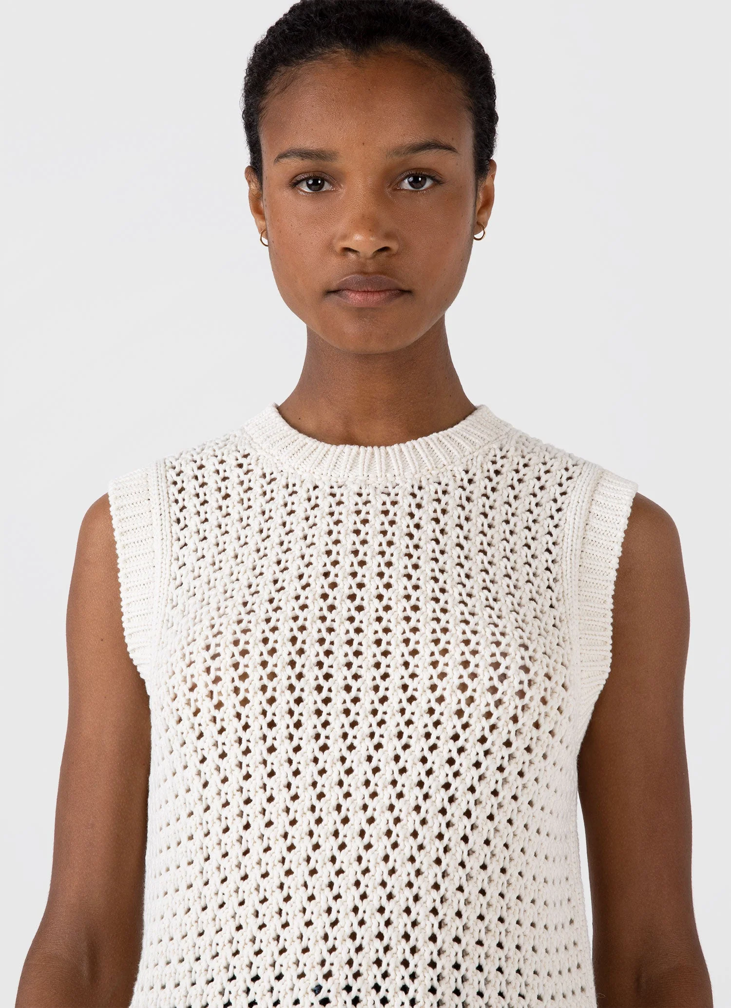 Women's Chunky Cotton Stitch Vest in Ecru - Image 4