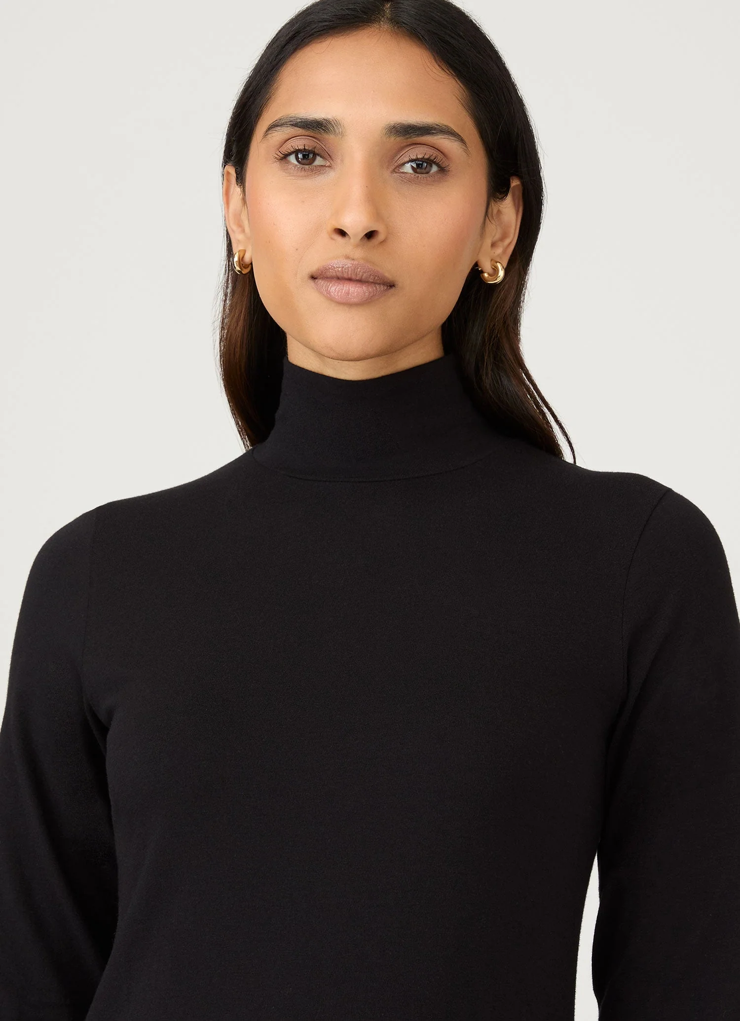 Women's Jersey Midi Dress in Black - Image 4
