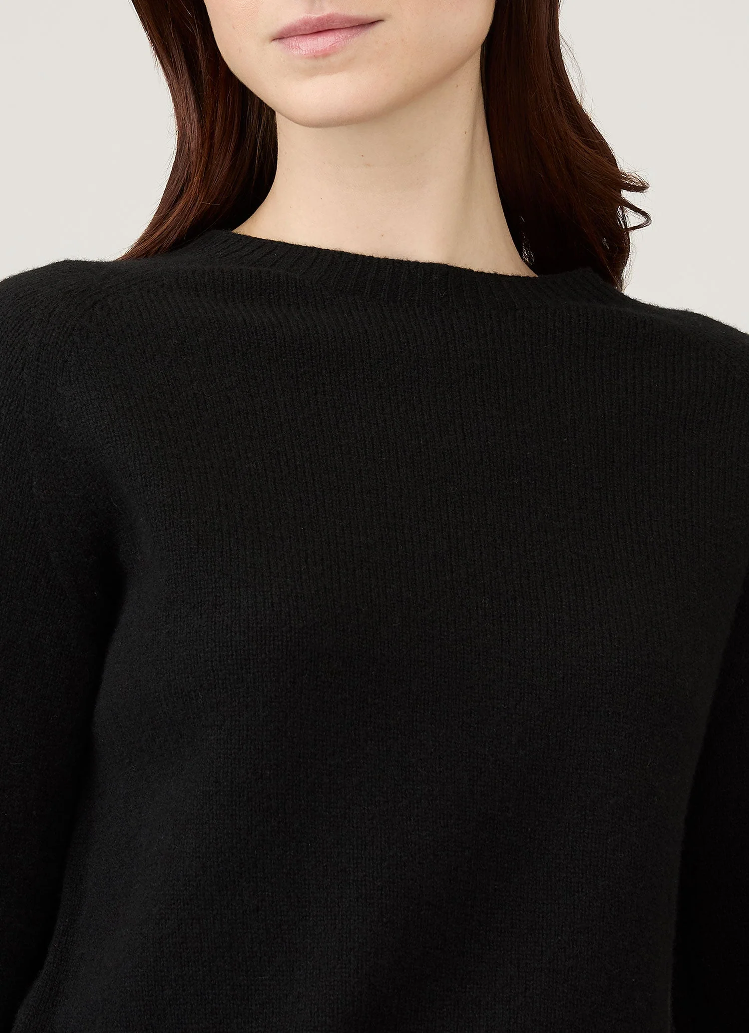 Women's Lambswool Crew Neck Jumper in Black - Image 4