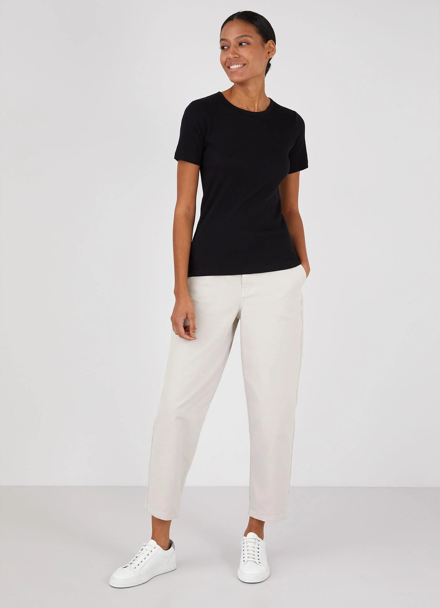 Women's Rib T-shirt in Black - Image 2
